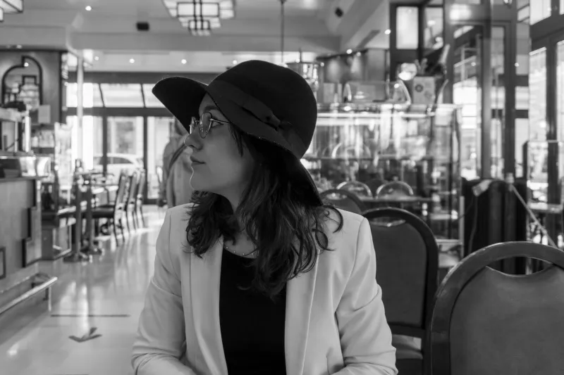 Generous to a Fault: The Hidden Loneliness Successful Sugar Mommas Don't Talk About