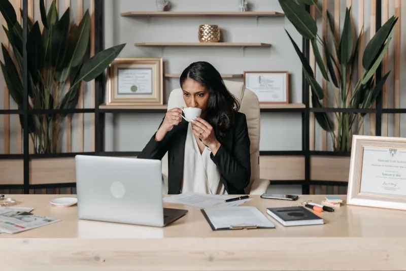 When Giving Becomes a Trap: How Successful Sugar Mommas Reclaim Their Power Without Closing Their Wallets
